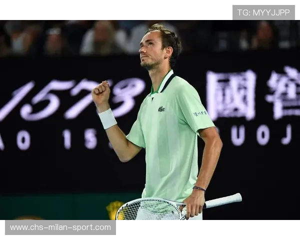 梅德韦杰夫底线防守顽强,锁定胜局,梅德韦杰夫现任什么职位 梅德韦杰夫底线防守顽强,锁定胜局,梅德韦杰夫现任什么职位